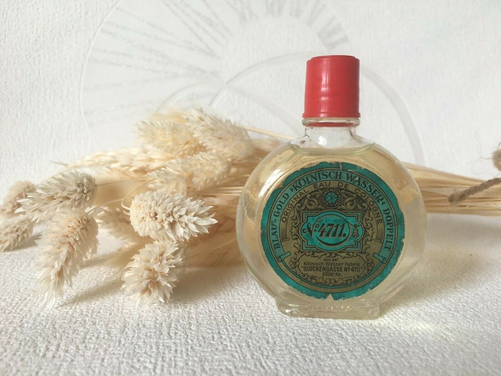 MINIATURE de parfum EAU DE COLOGNE N�4711 vintage bottle 10 Blaye (33)