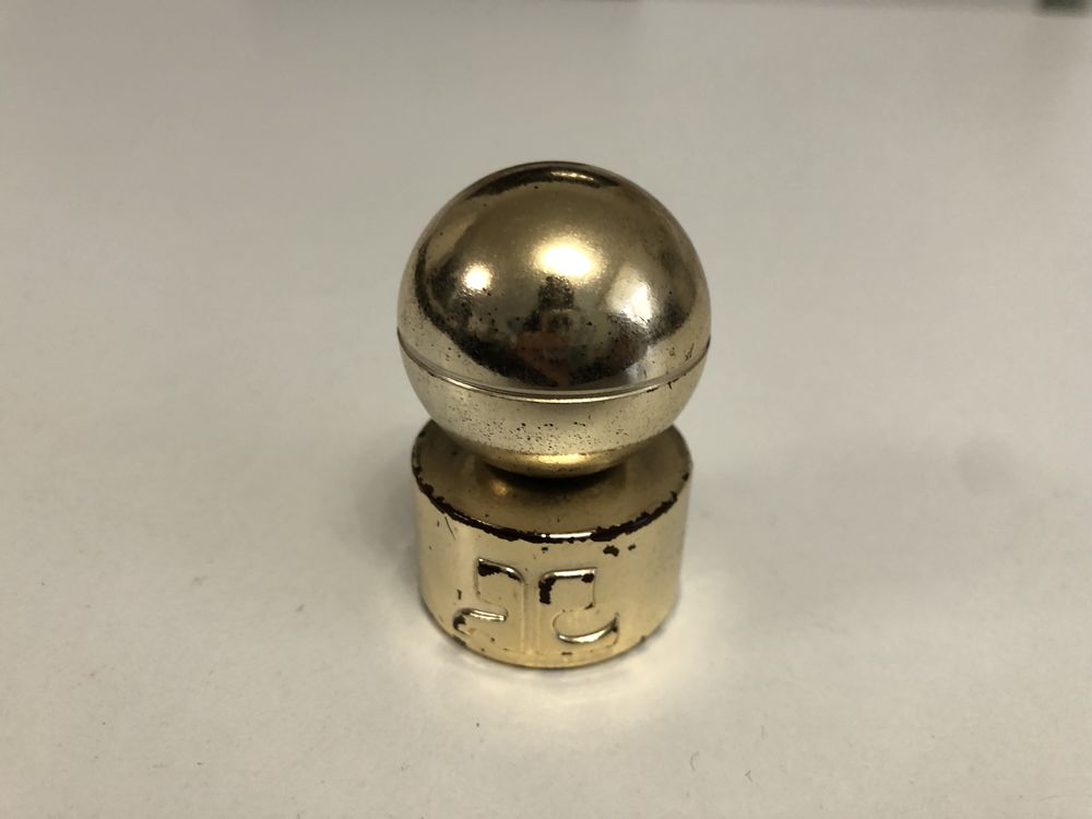 Miniature de parfum Courrege 7 Charbonni�res-les-Bains (69)