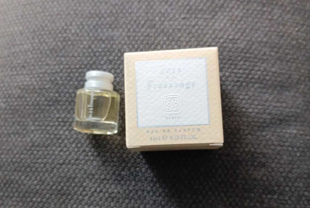 Miniature de parfum In�s de la Fressange 20 Montjean (53)