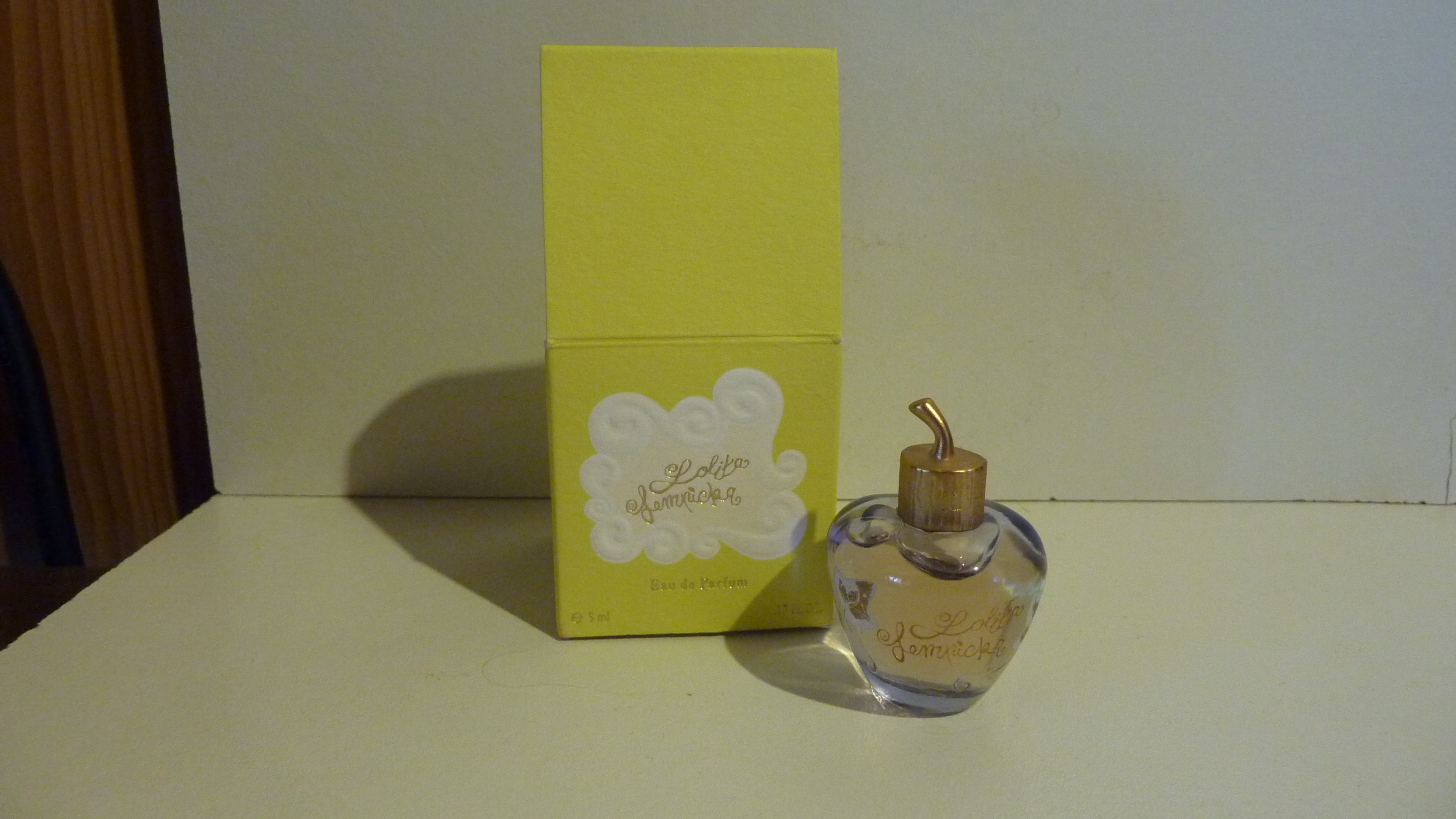 MINIATURE PARFUM LOLITA LEMPICKA 11 Bouin (85)
