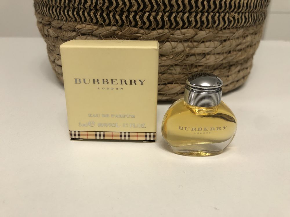 Miniature de parfum London Burberry 5 Charbonni�res-les-Bains (69)