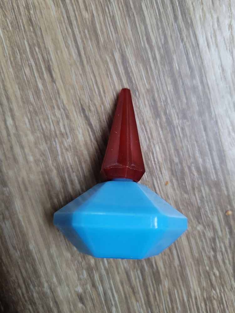 miniature parfum Loulou de Cacharel 8 Saint-Jean-de-Beauregard (91)