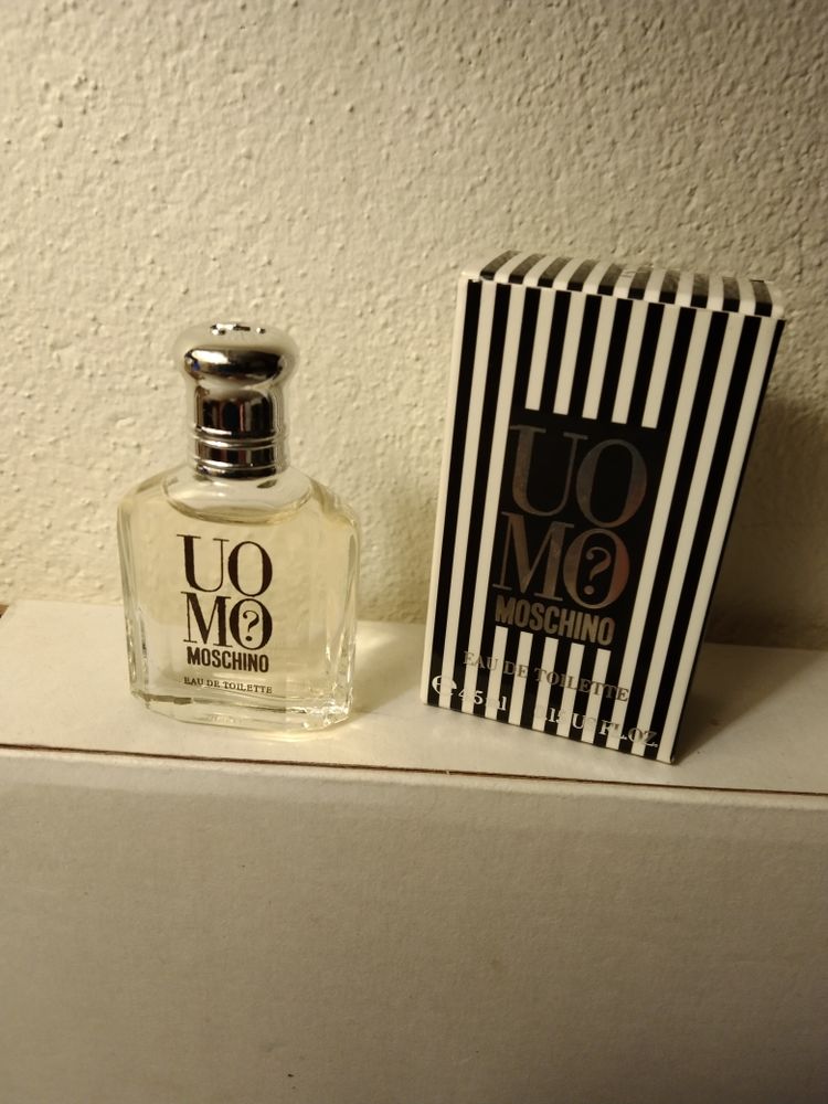 Miniature parfum Moschino 4 S�v�rac-d'Aveyron (12)
