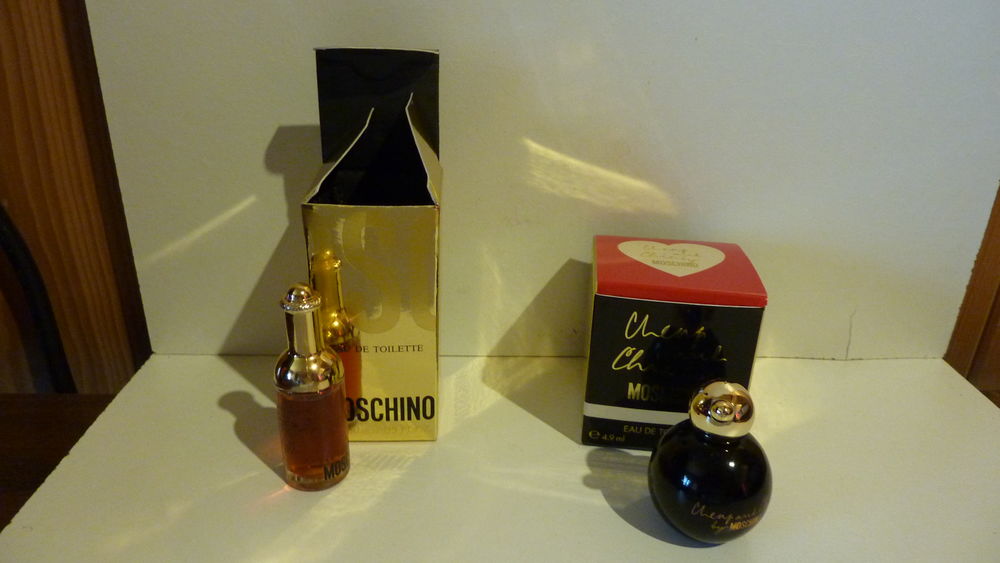 Miniature de parfum MOSCHINO 13 Bouin (85)