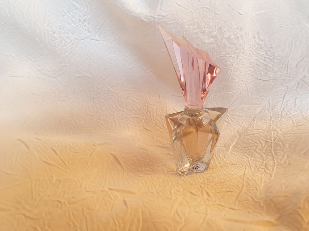 Miniature de parfum PIVOINE Mugler 8 Plaisir (78)
