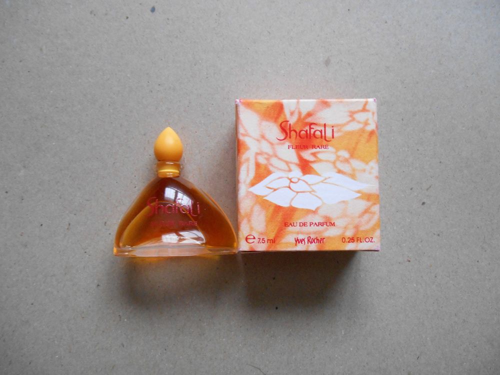 Miniature de parfum Shafali EDP 7,5ml Yves Rocher 5 Villejuif (94)