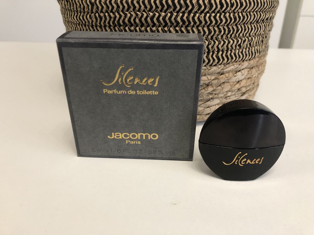 Miniature de parfum Silence 6 Charbonni�res-les-Bains (69)