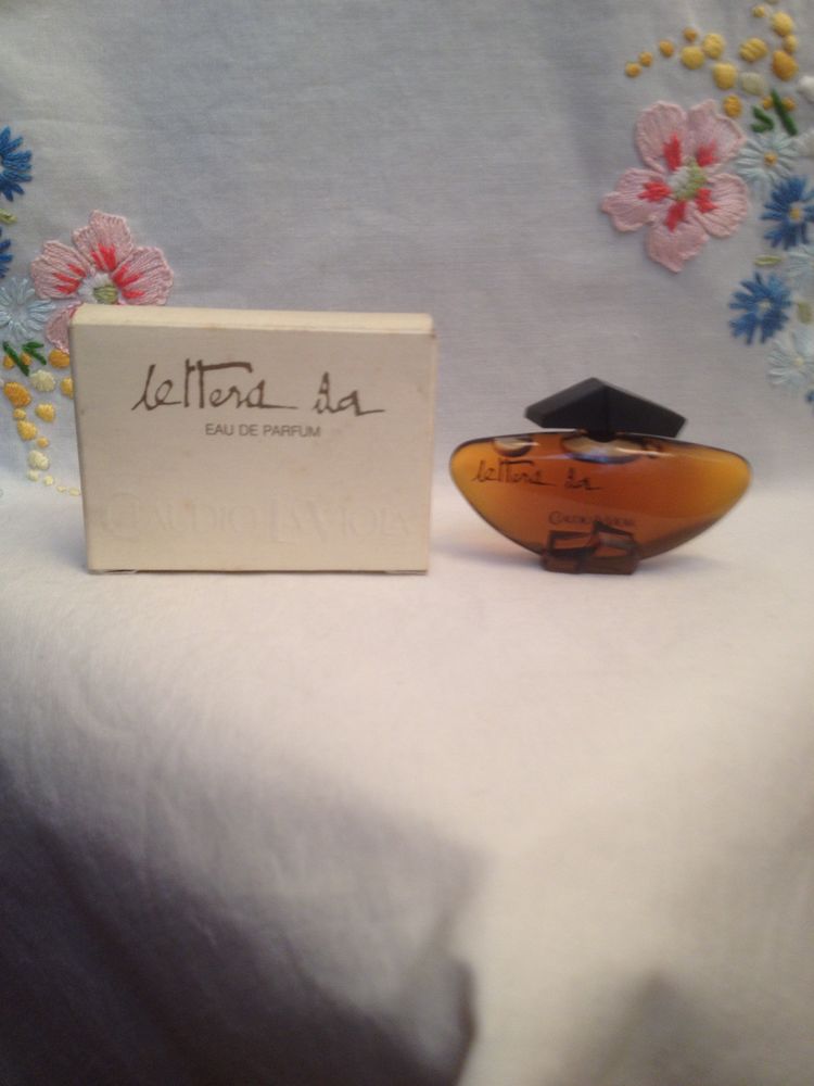 Miniature de parfum La Viola 10 Vincennes (94)