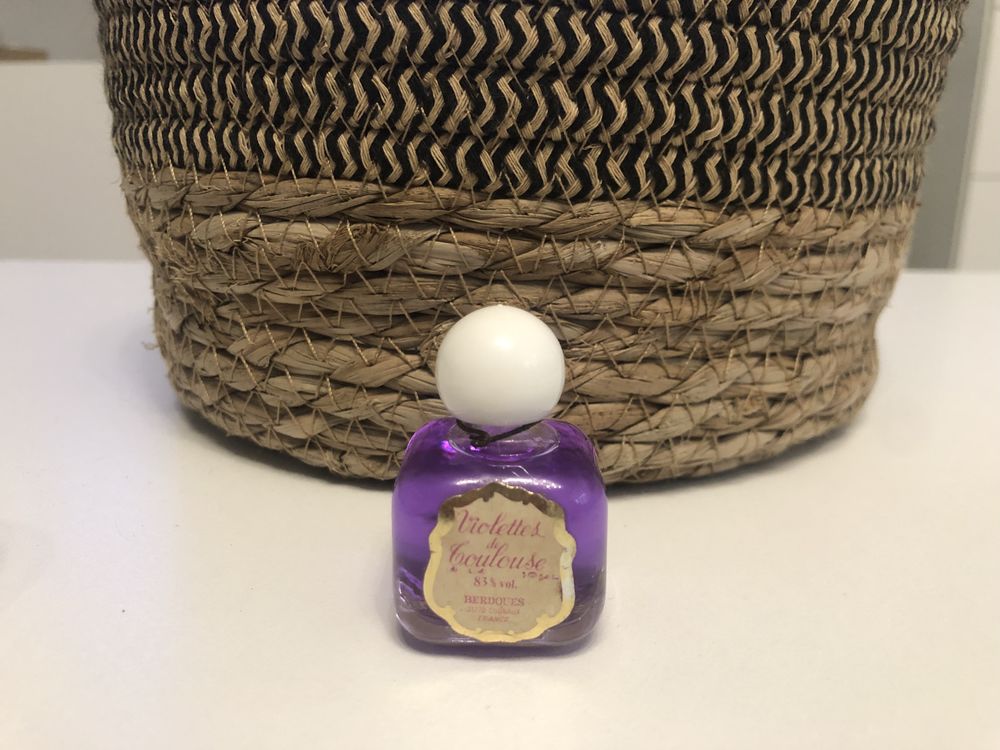 Miniature de parfum Violettes de Toulouse Berdoues 4 Charbonni�res-les-Bains (69)