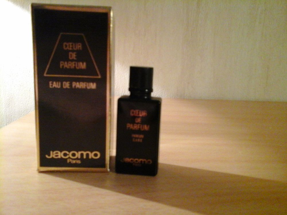 coeur de parfum de jacomo