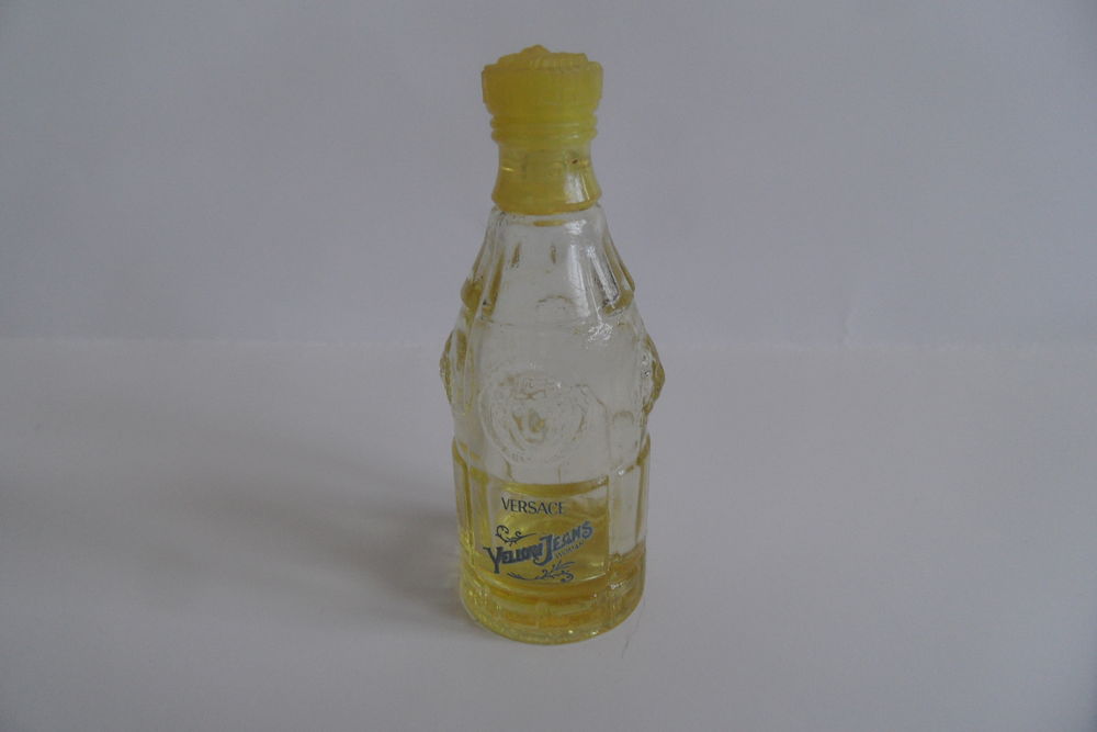 miniature de parfum 1 Combs-la-Ville (77)