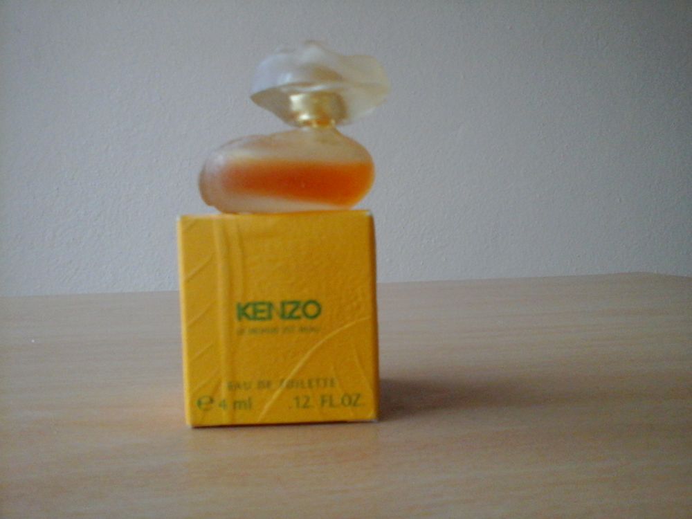 MINIATURE DE PARFUM 4 Trouy (18)