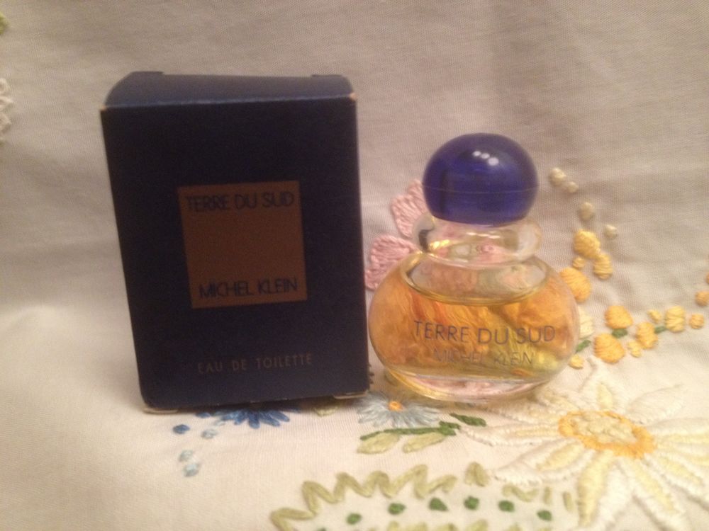 MINIATURE DE PARFUM 5 Vincennes (94)