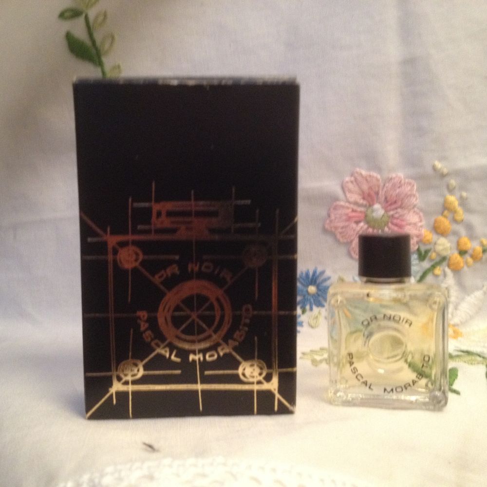 Miniature de parfum 4 Vincennes (94)