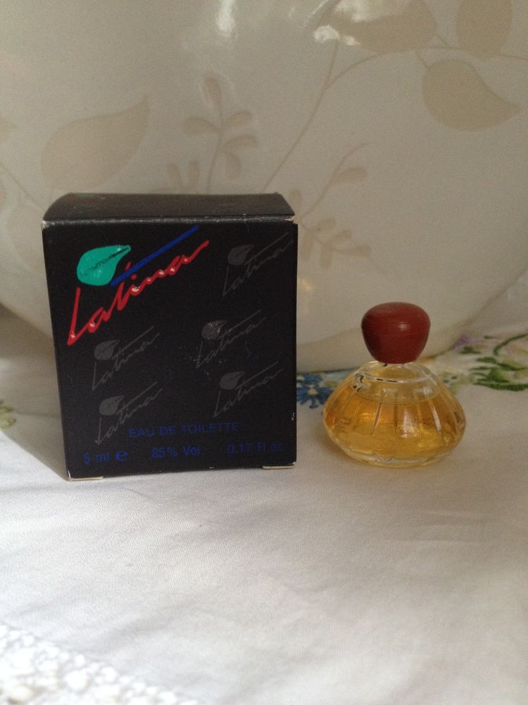 Miniature de Parfum 4 Vincennes (94)