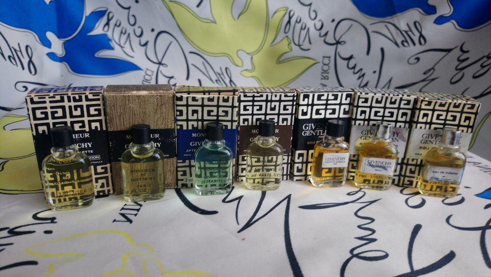 MINIATURE DE PARFUM 25 Trouy (18)