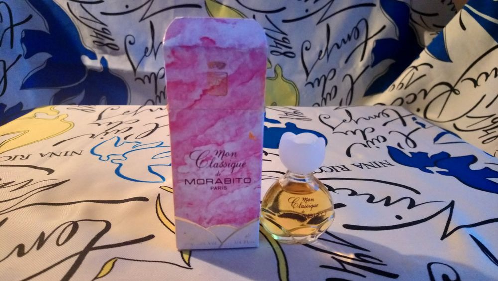 MINIATURE DE PARFUM 5 Trouy (18)