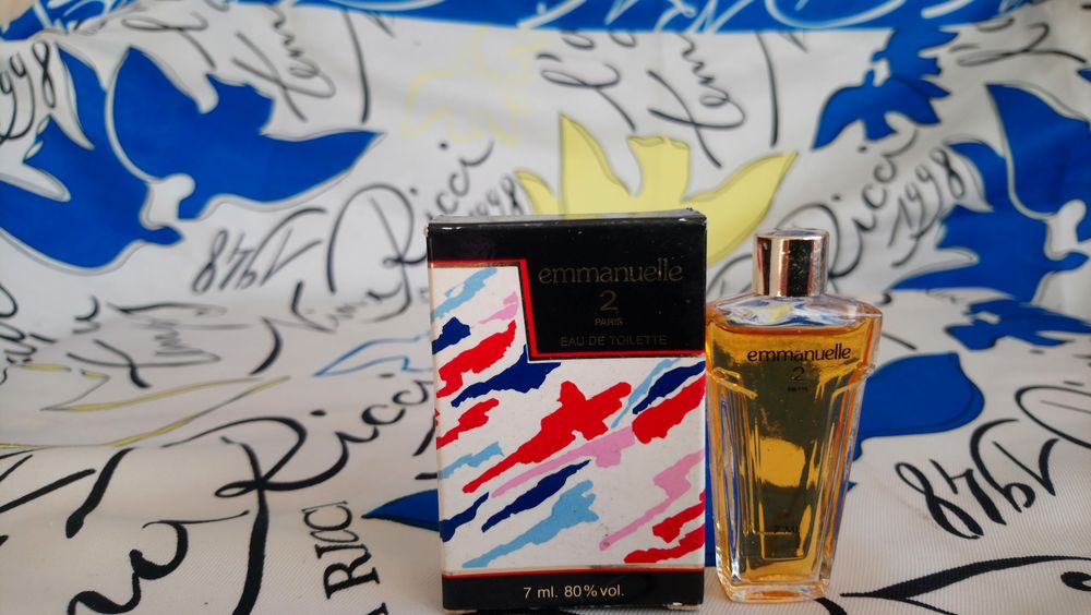 MINIATURE DE PARFUM 4 Trouy (18)