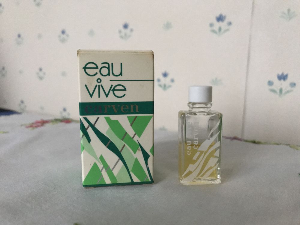 Miniature de parfum 10 Vincennes (94)