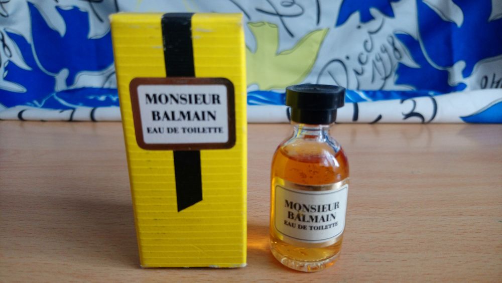 MINIATURE DE PARFUM
5 Trouy (18)