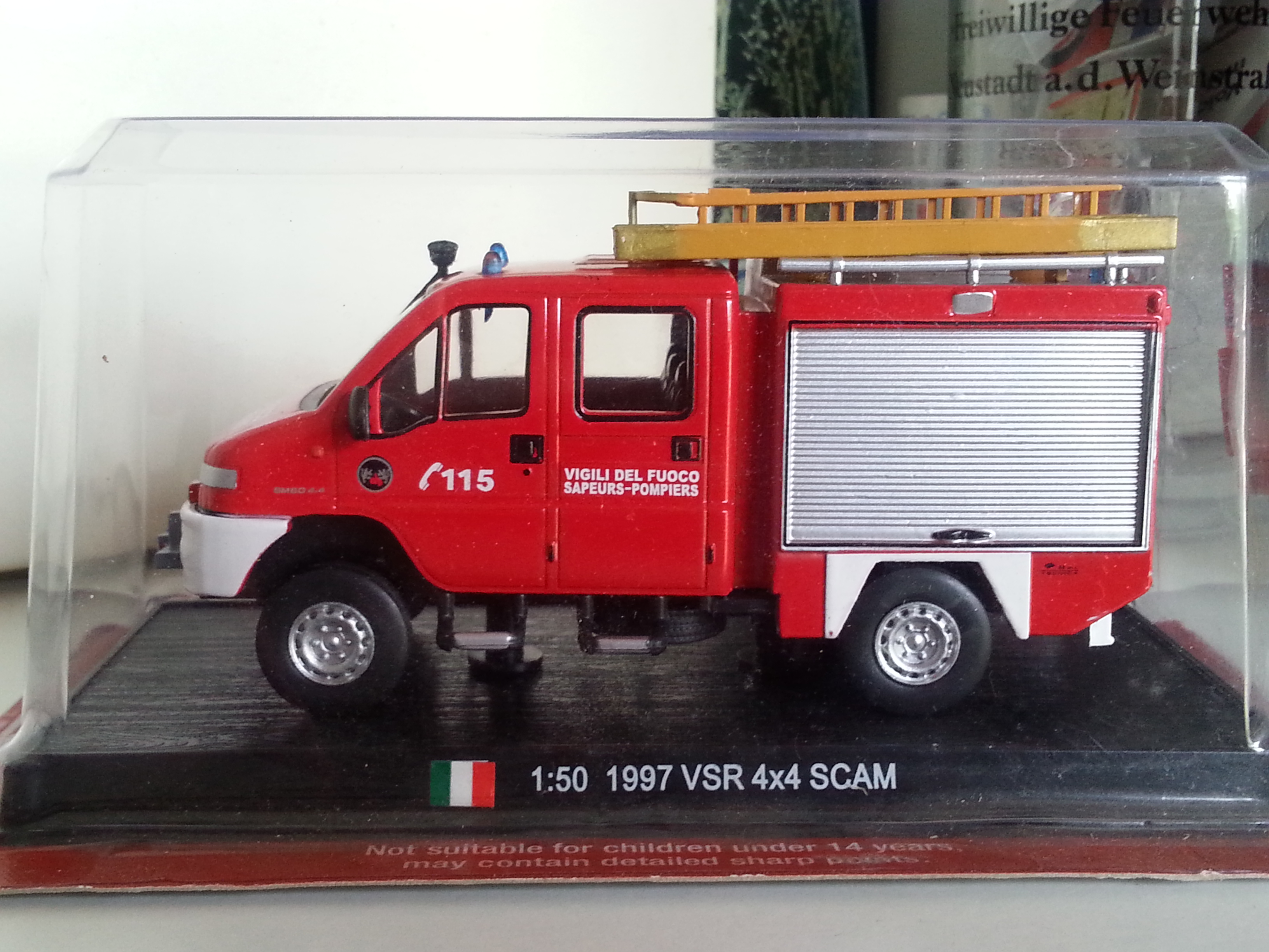 achetez-miniature-pompier-quasi-neuf-annonce-vente-grues-85