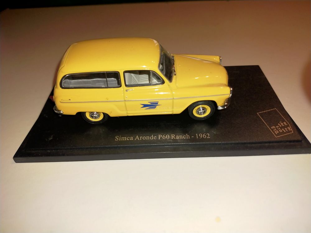 miniature la Poste Aronde P60 ranch 1962
9 Mirecourt (88)