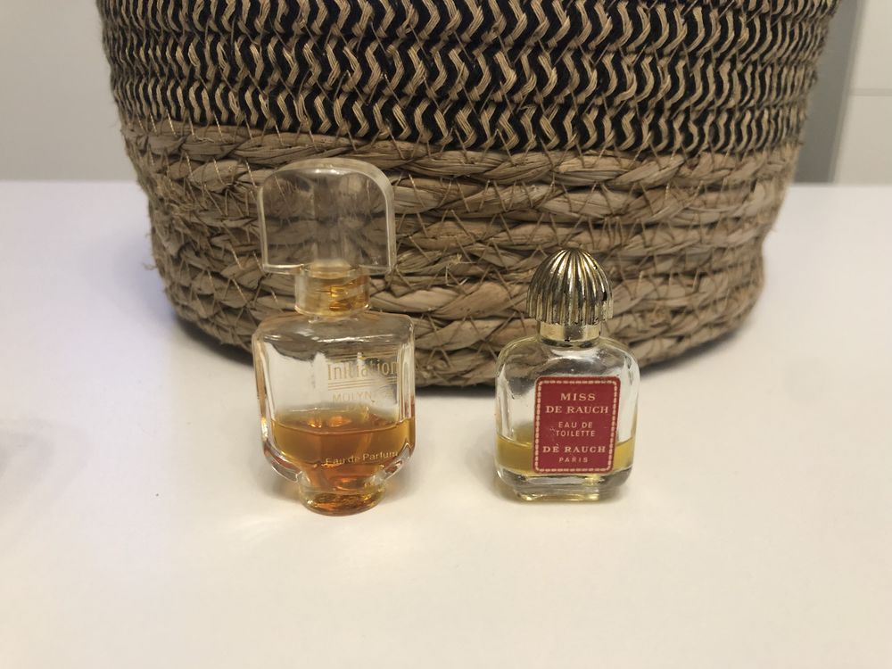 Miniatures de parfum anciennes 4 Charbonni�res-les-Bains (69)