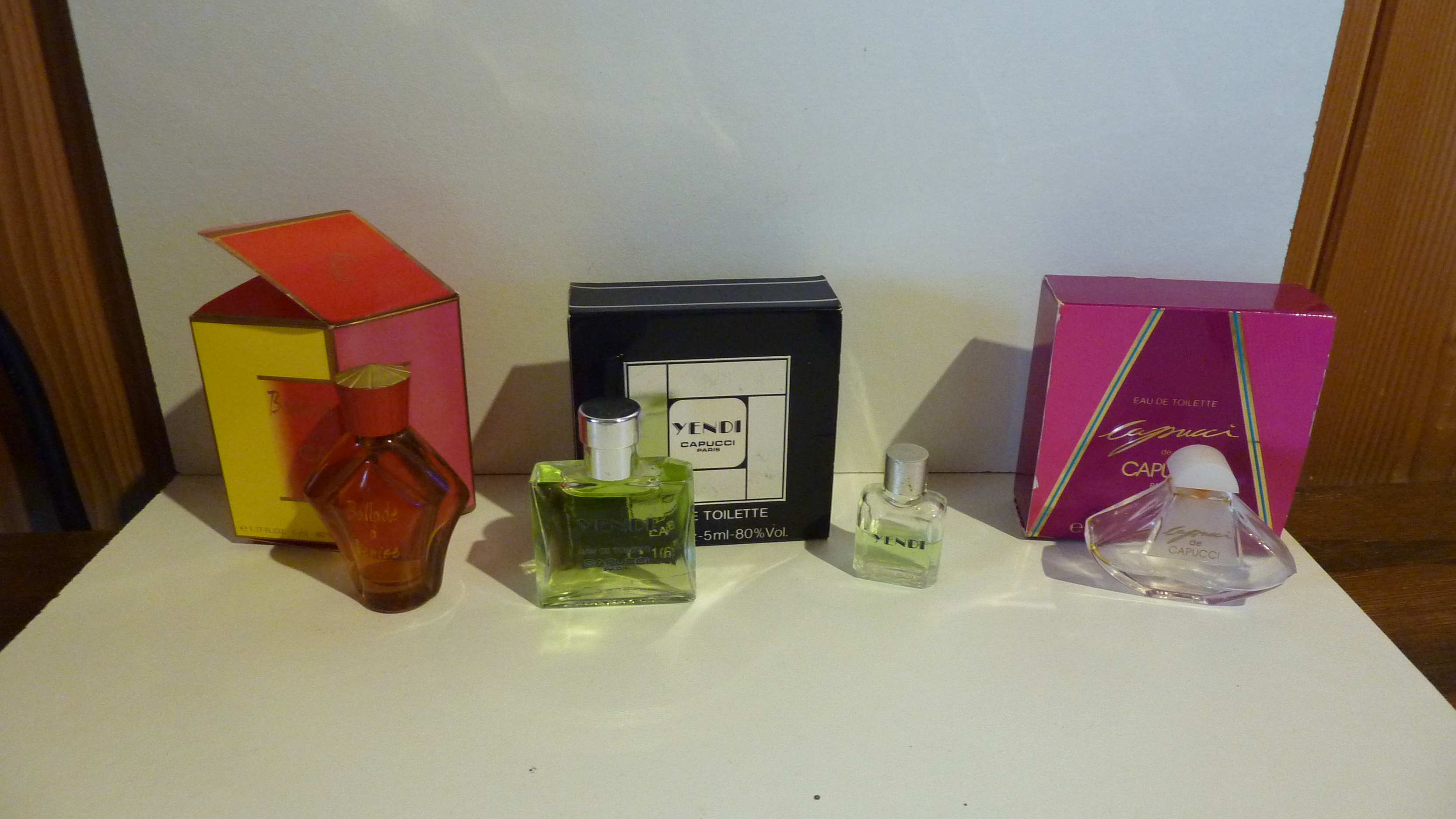MINIATURES DE PARFUM CAPUCCI 16 Bouin (85)