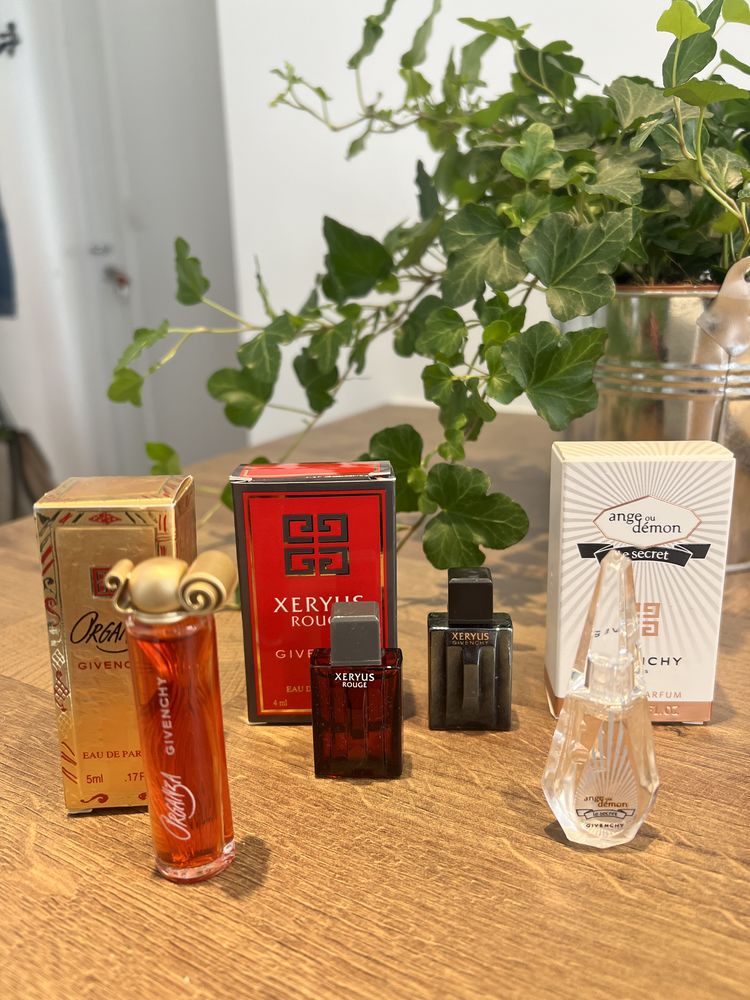 Lot de 4 miniatures de parfum GIVENCHY 70 Paris 18 (75)