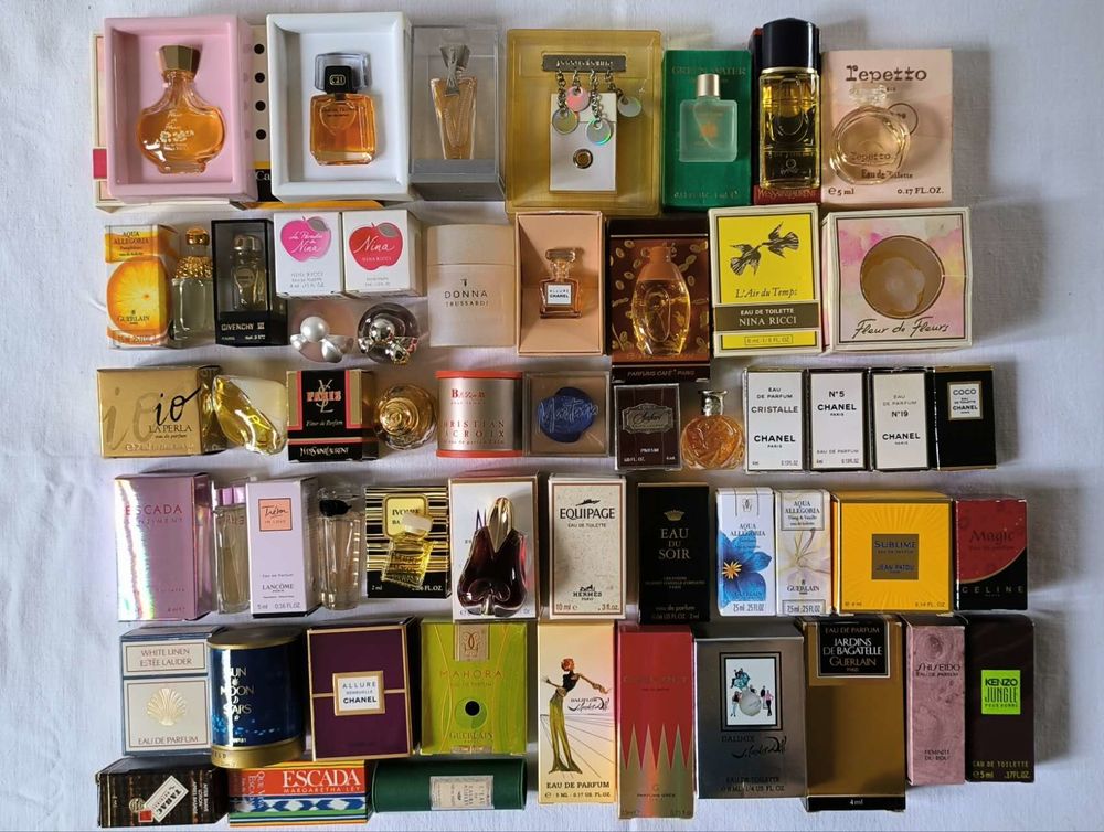 Miniatures de parfum pour collection 2 Chalon-sur-Sa�ne (71)