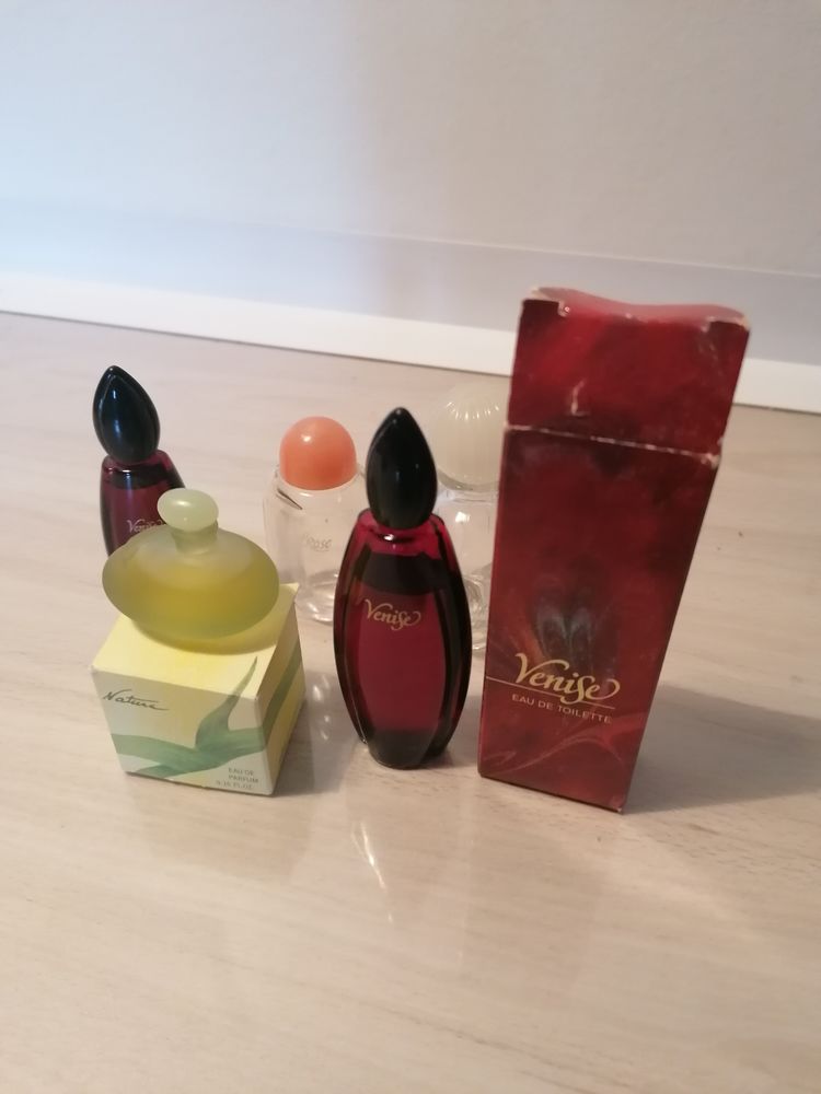 Miniatures parfum Yves Rocher 5 Mortagne-sur-S�vre (85)