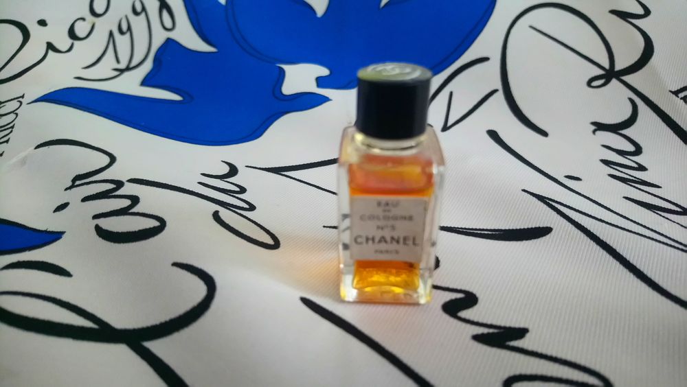 MINIATURES DE PARFUM 15 Trouy (18)