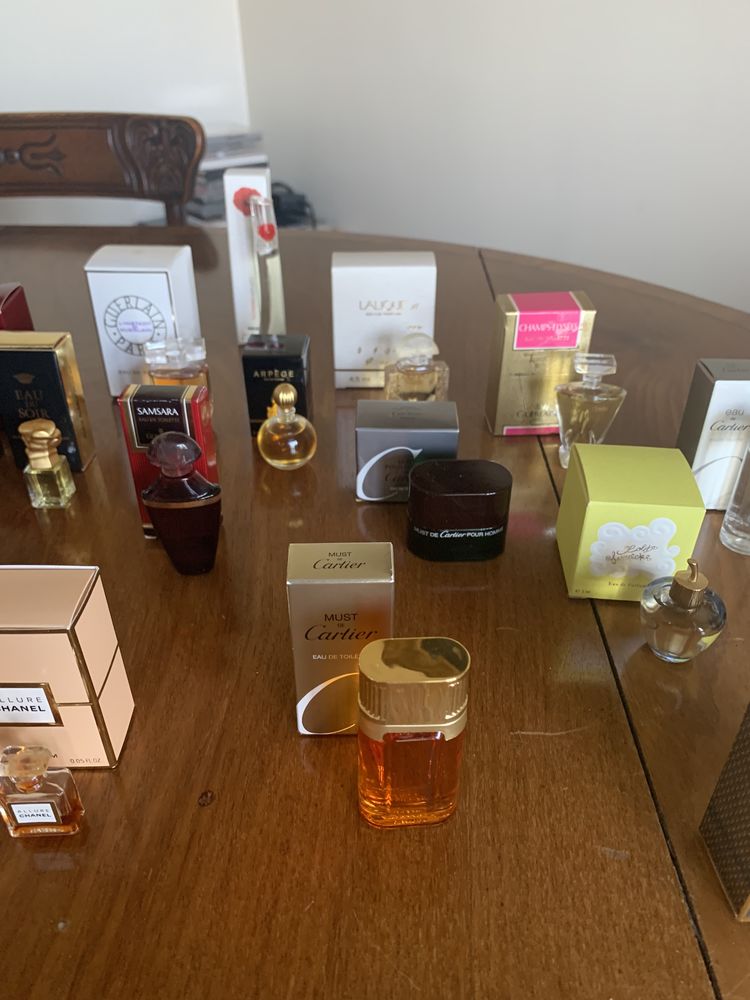 Miniatures de parfum 40 Paris (75)