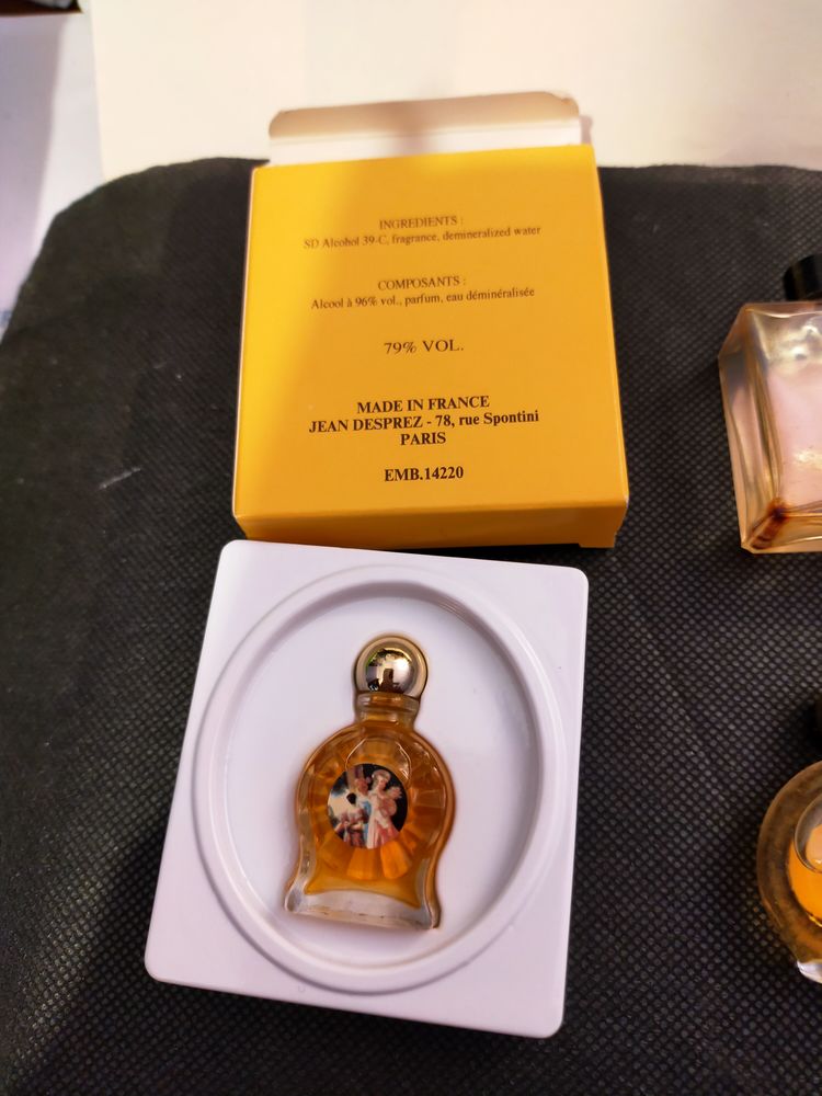 Miniatures de parfum 40 Albert (80)