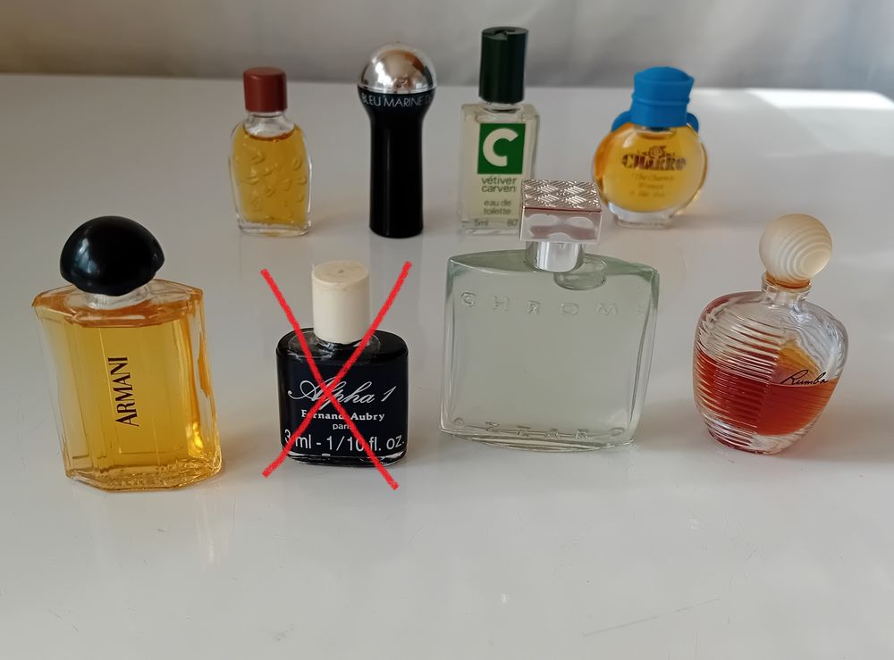 Miniatures de parfum � 1 � 1 Strasbourg (67)
