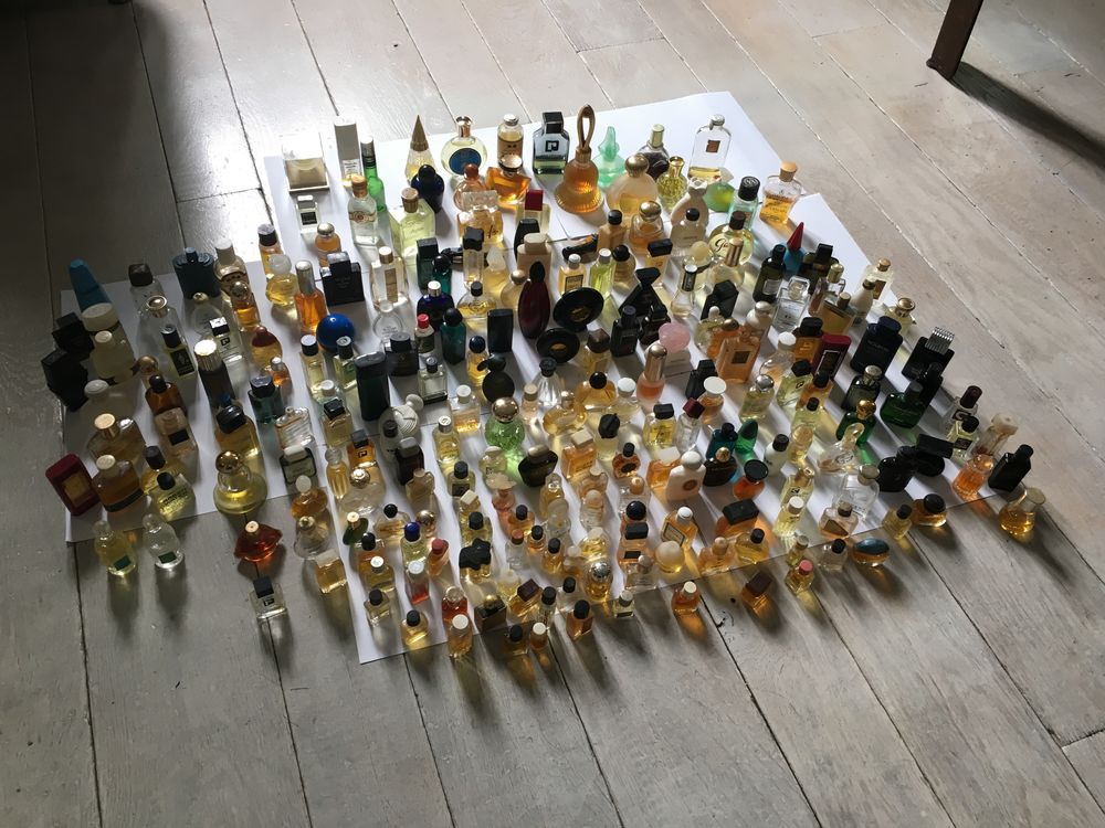 miniatures de parfums 500 Boulogne-Billancourt (92)