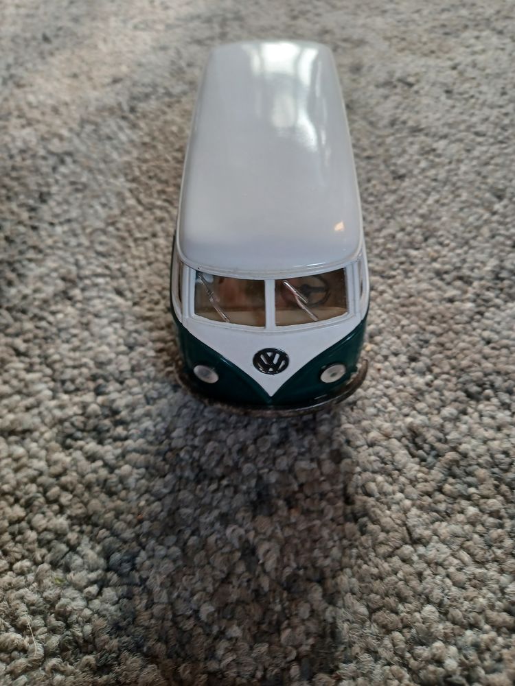 Minibus VW 5 Chevilly-Larue (94)