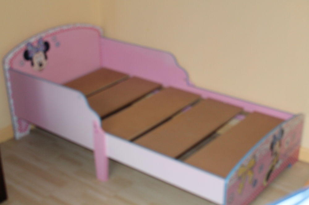 lit minie fille 30 Moret-sur-Loing (77)