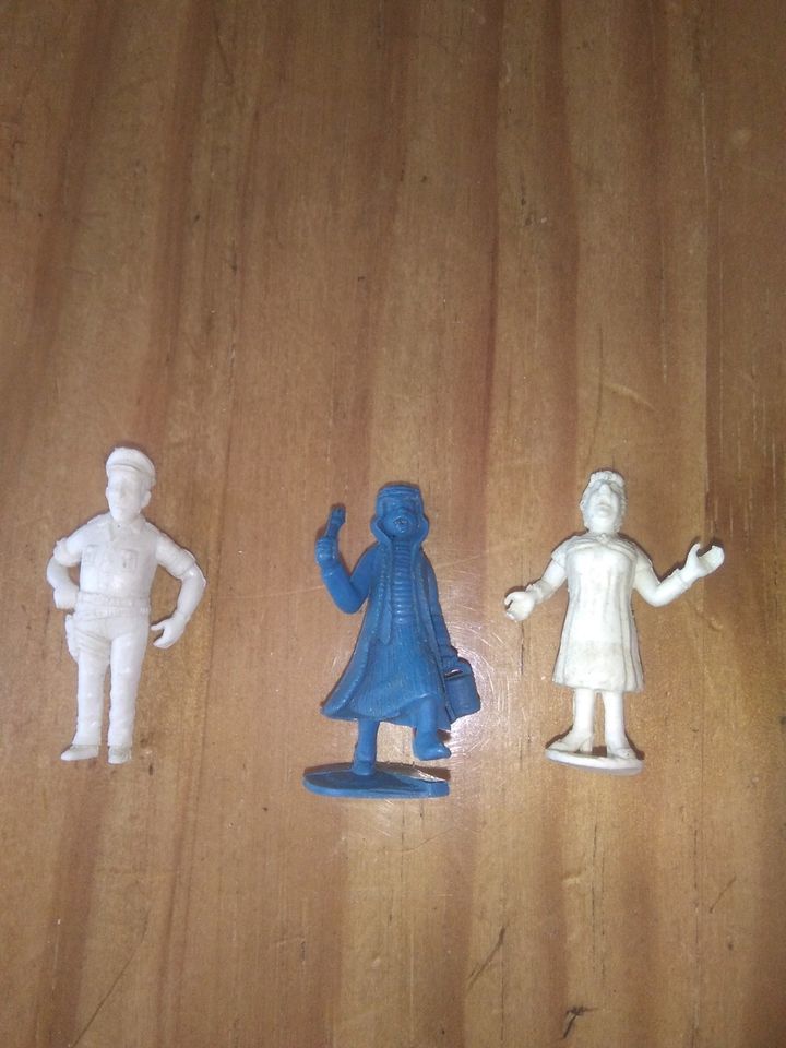 3 MINIS FIGURINES PERSONNAGES TINTIN 10 Amiens (80)