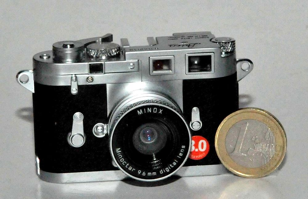 MINOX/LEICA  M3 (Num�rique-Miniature ) 150 Biarritz (64)