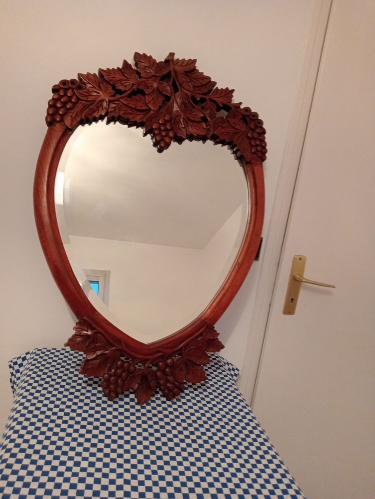 MIROIR EN FORME COEUR 180 Andernos-les-Bains (33)