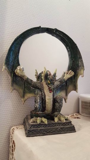  Miroir grand dragon vert sign� peint main N�1162 10 Beaune (21)