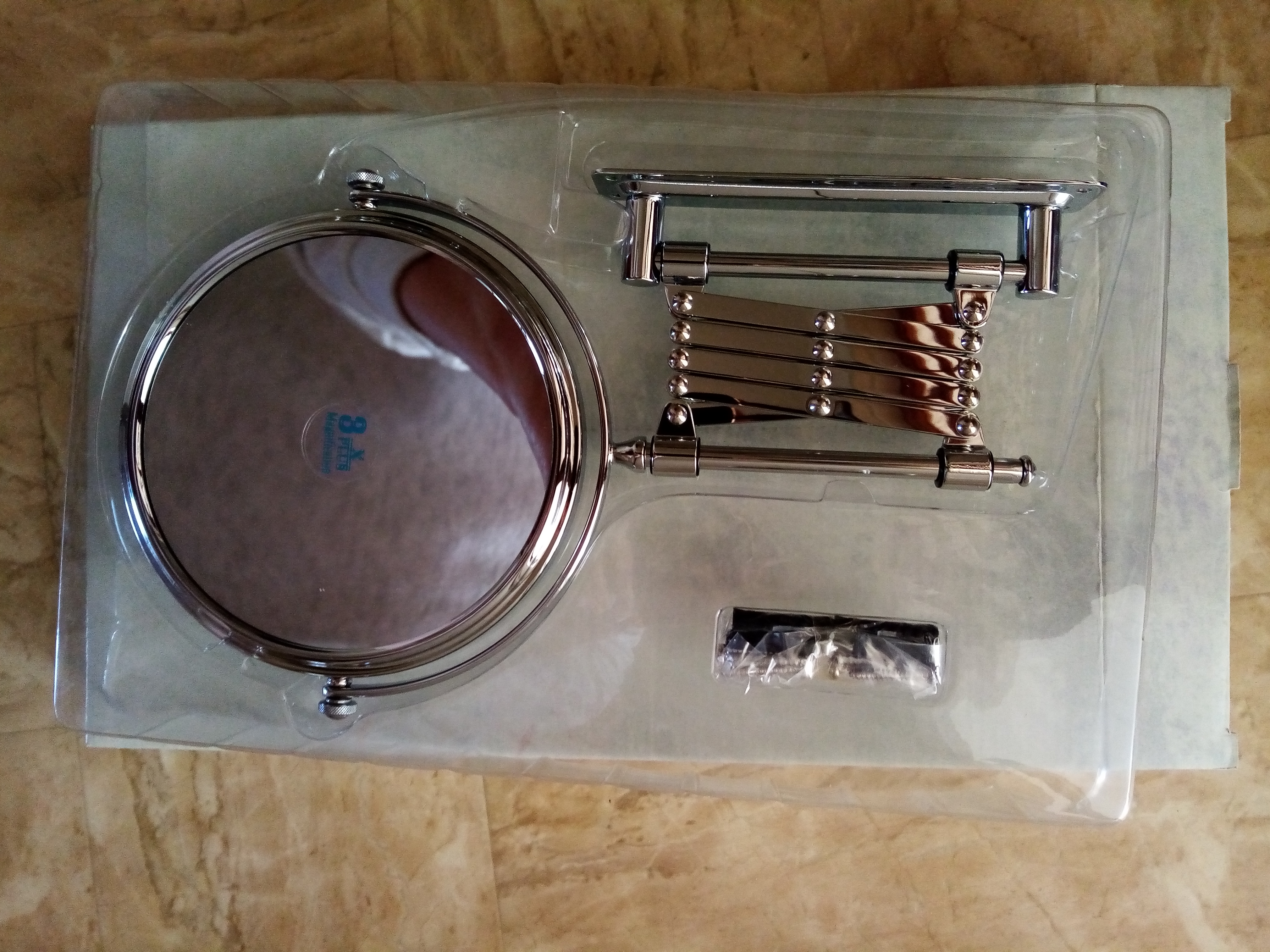 Miroir grossissant 20 Cr�teil (94)