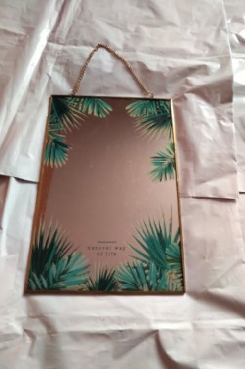 Miroir Mural � accrocher au mur. Rectangulaire avec chaine 10 Monteux (84)