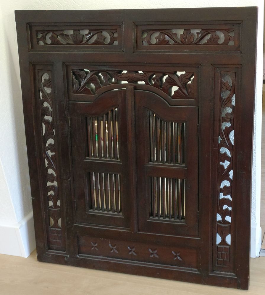 MIROIR MURAL BOIS AVEC PORTES L80 * H90
60 Les Essarts-le-Roi (78)