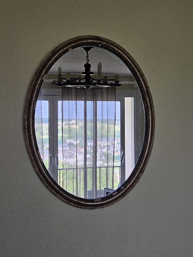 Miroir oval  oeil de boeuf  1 �vreux (27)