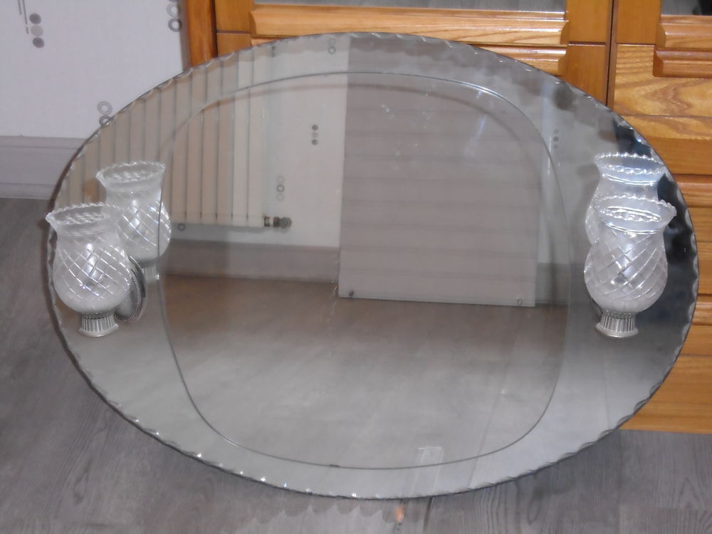 Miroir de salle de bain + accessoires. 60 Le Boulay-Morin (27)