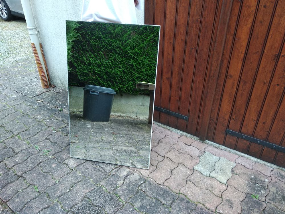 Miroir de salle de bain d'occasion 25 L'Huisserie (53)