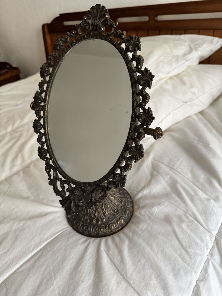 Miroir de table ancien sur pied 45 Vannes (56)