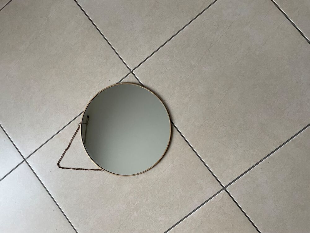 Miroir 5 Milly-la-For�t (91)